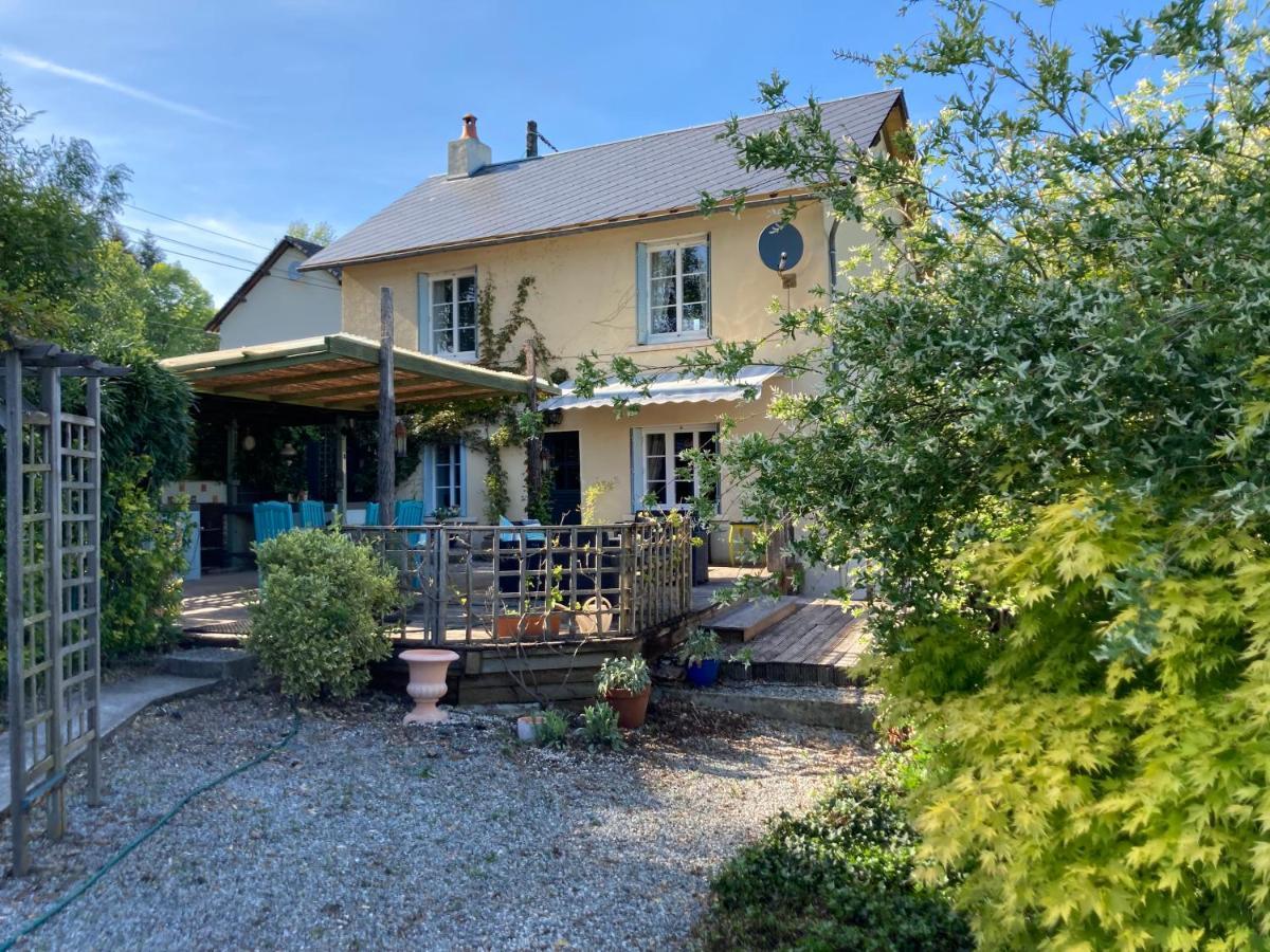 La Maison Charmante D'Elisabeth Saint-Ybard ภายนอก รูปภาพ
