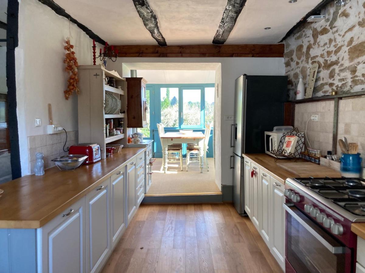La Maison Charmante D'Elisabeth Saint-Ybard ภายนอก รูปภาพ