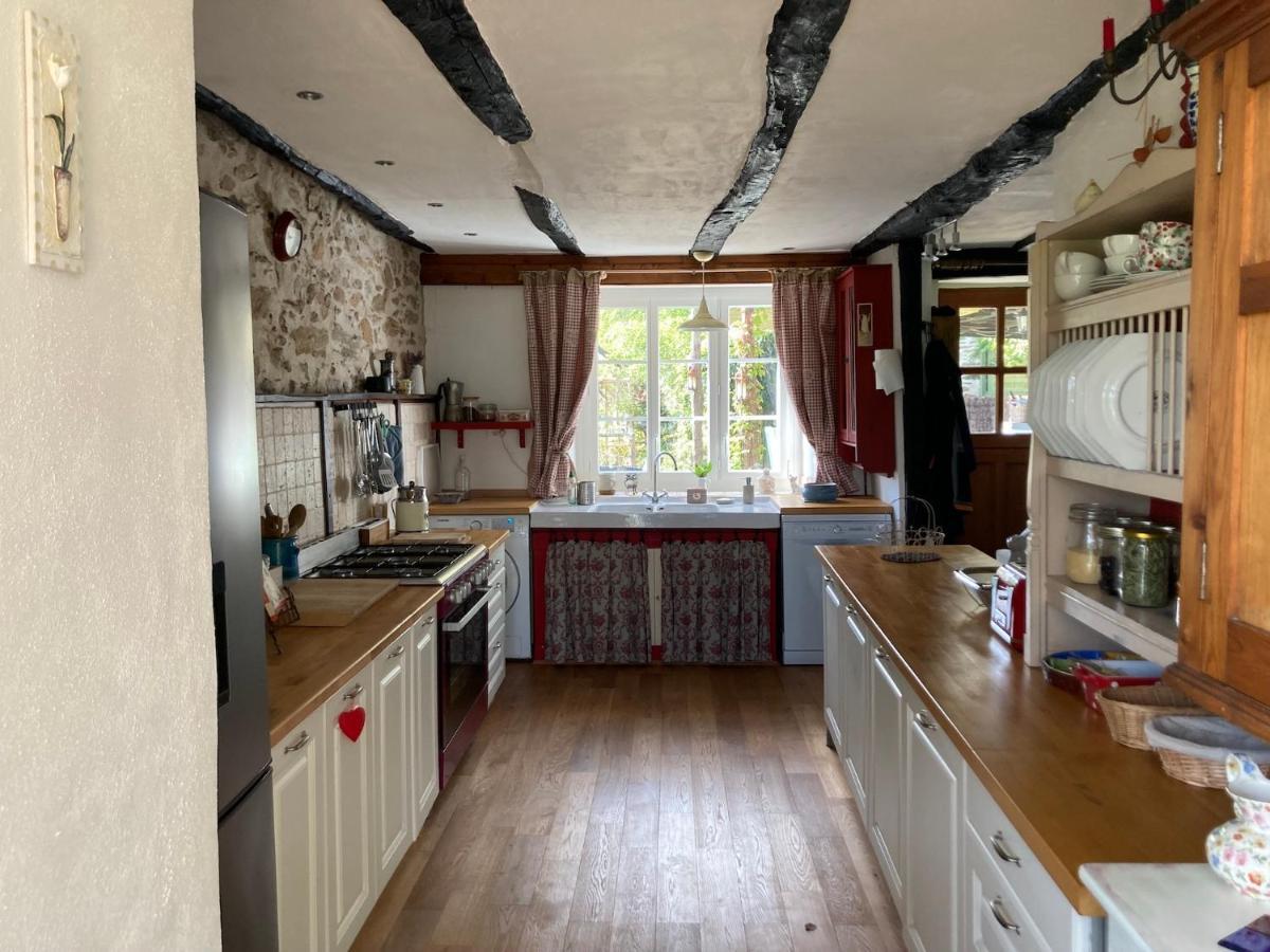 La Maison Charmante D'Elisabeth Saint-Ybard ภายนอก รูปภาพ