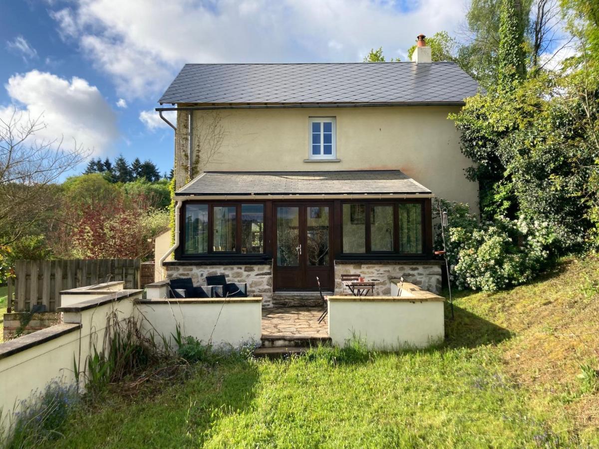 La Maison Charmante D'Elisabeth Saint-Ybard ภายนอก รูปภาพ