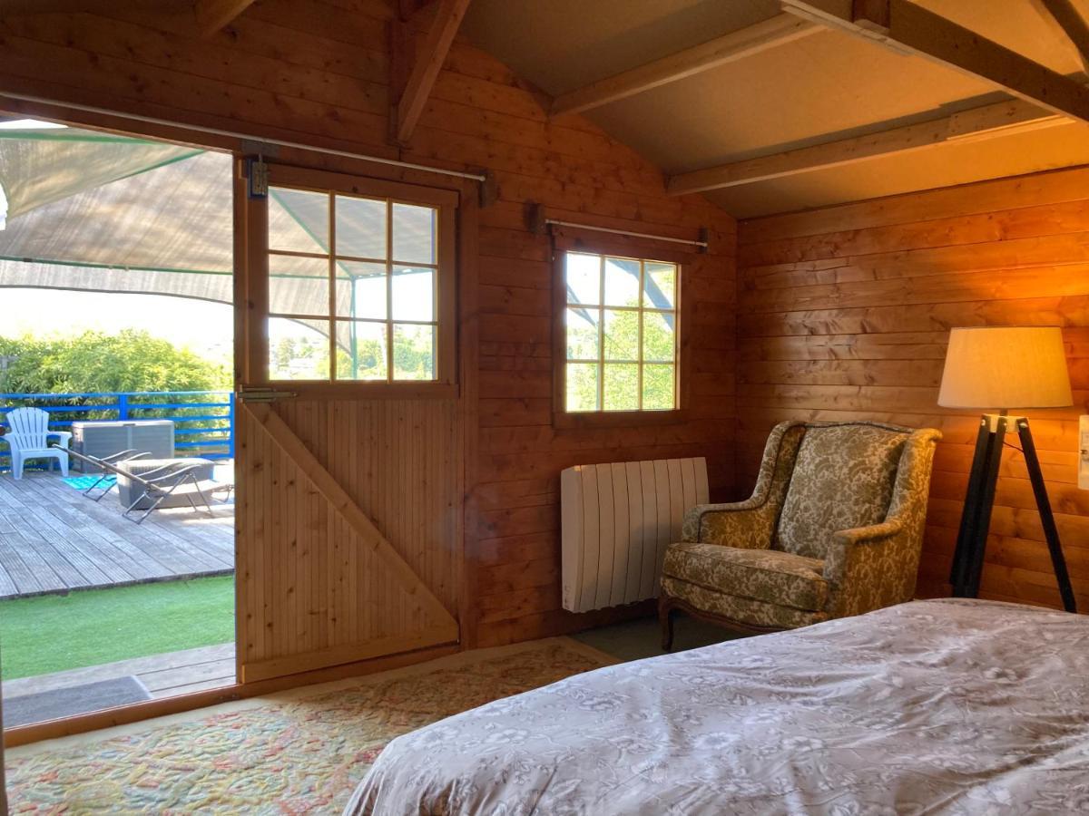 La Maison Charmante D'Elisabeth Saint-Ybard ภายนอก รูปภาพ
