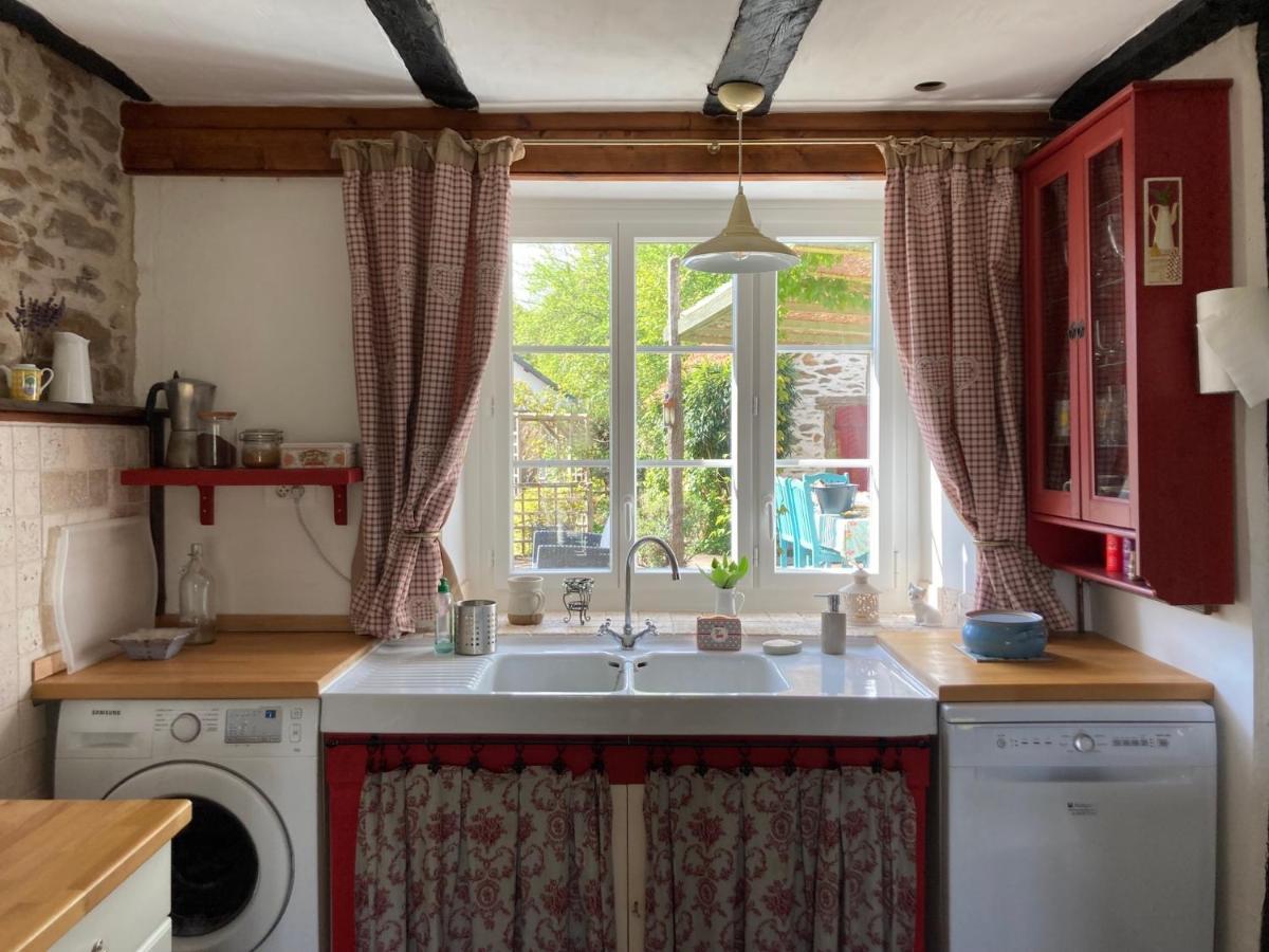 La Maison Charmante D'Elisabeth Saint-Ybard ภายนอก รูปภาพ